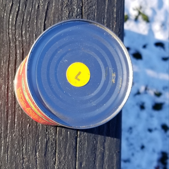 T-Shirt Packed In🥫Can In 1990 (31 years ago) - Picture 7 of 8